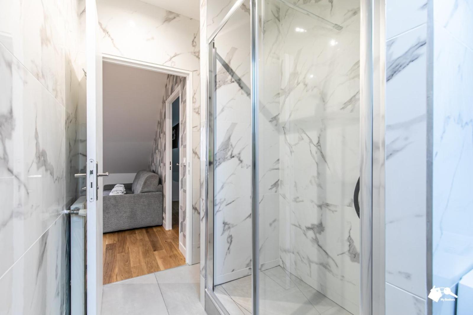 Apartment Mba Splendide - Wilson 2 - Mairie De Montreuil